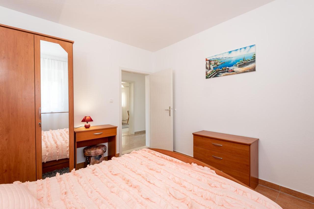 Apartman Galov Metkovic Exterior photo