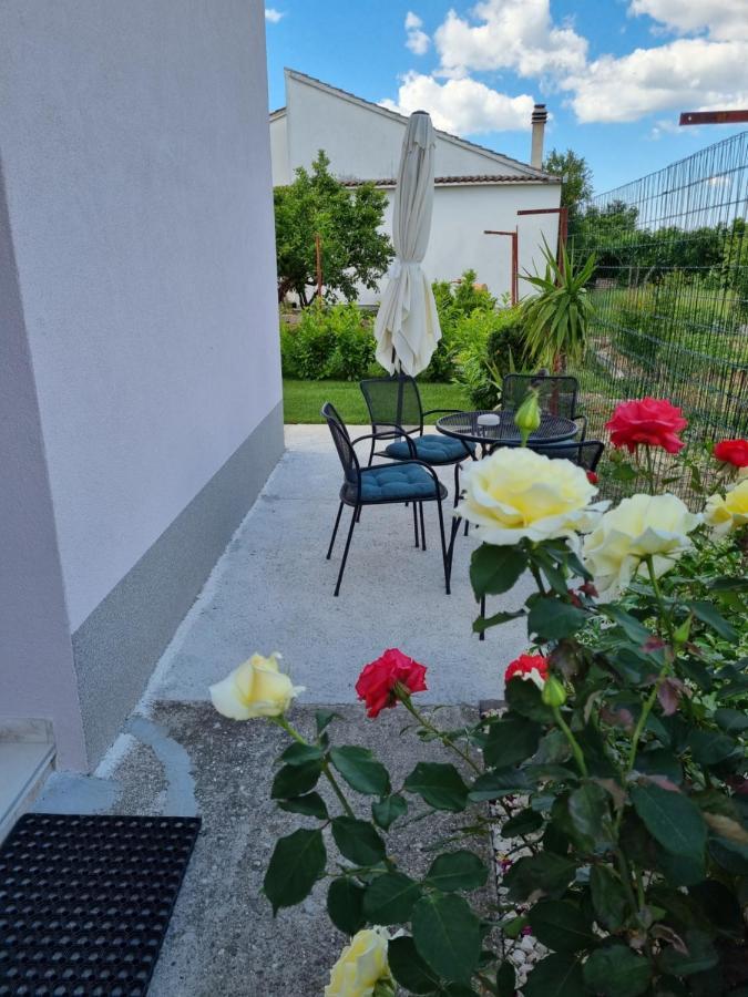 Apartman Galov Metkovic Exterior photo